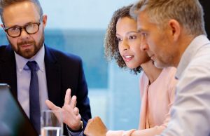 How to choose a financial advisor