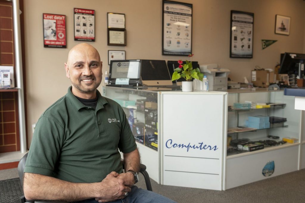 Scammers beware This Ypsilanti business owner aims to educate, stop